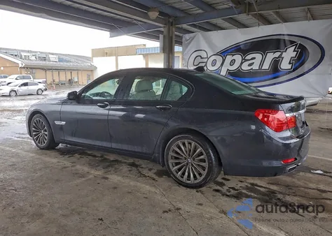 2009 BMW 750 I z USA, uszkodzony, nr VIN WBAKA83599CY33185